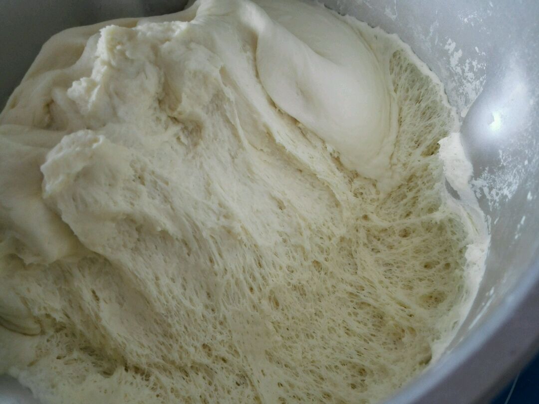 面团快速发酵法搅拌 (面团快速发酵的方法有哪些 如何快速的发酵面团)
