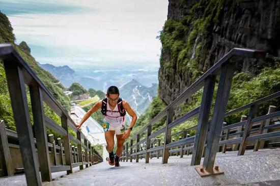 竹晶真能去甲醛味道吗 (竹晶真能去甲醛吗 竹晶颗粒除甲醛有用吗)