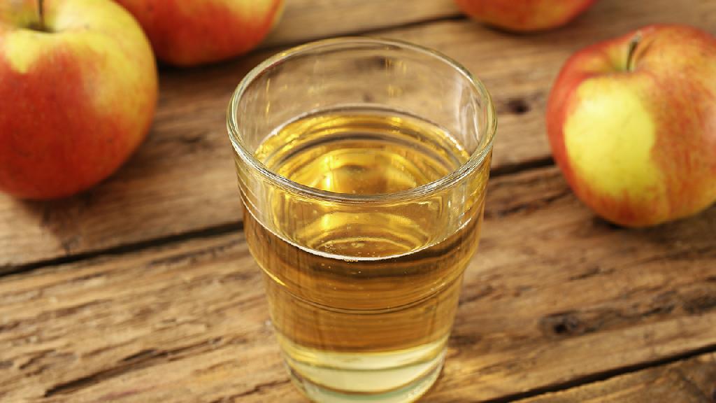 喝苹果醋可以美容吗 维生素抗氧化剂促成代谢淡化彩色素